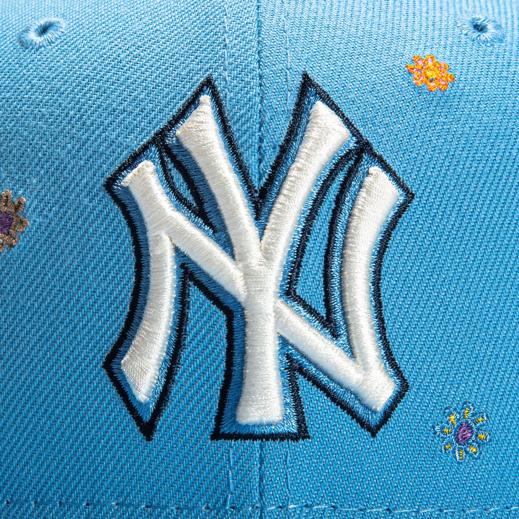 New Era Super Bloom 2 New York Yankees 2022 59FIFTY Fitted Hat