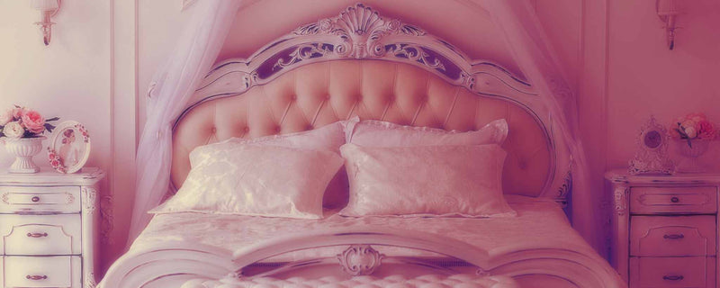 Frilly female bed