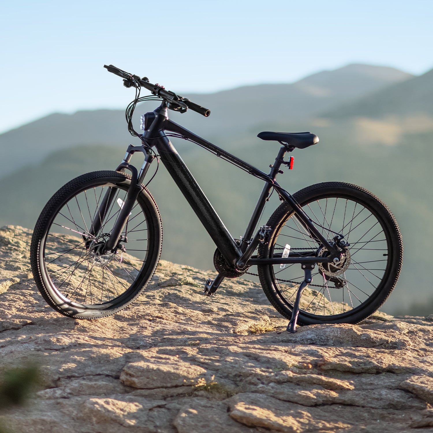 best cross trekking bikes 2021