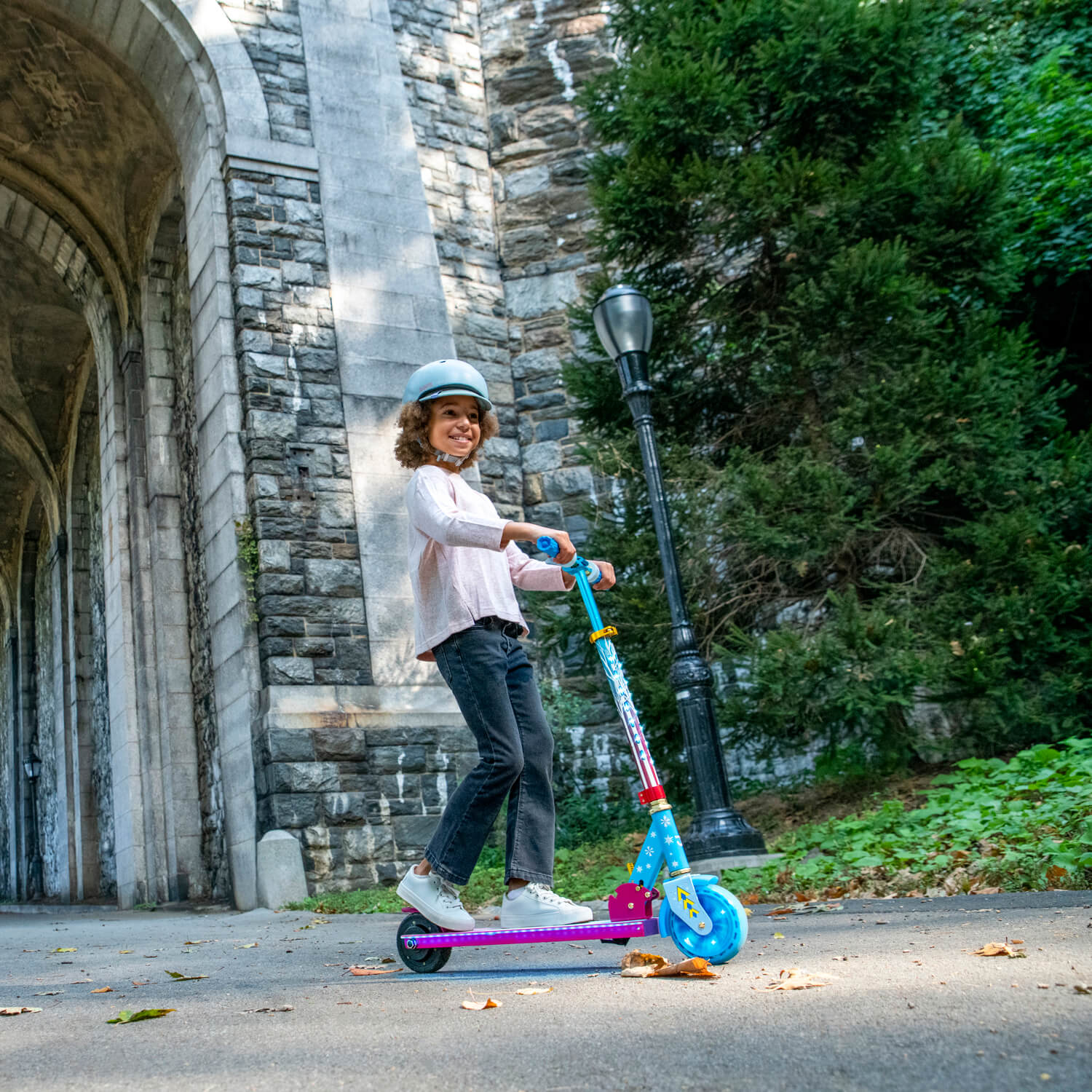 disney's frozen 2 jetson kids folding electric scooter