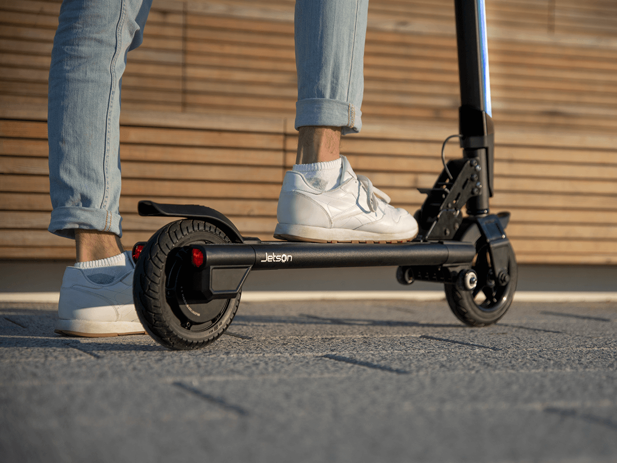 jetson ion electric scooter