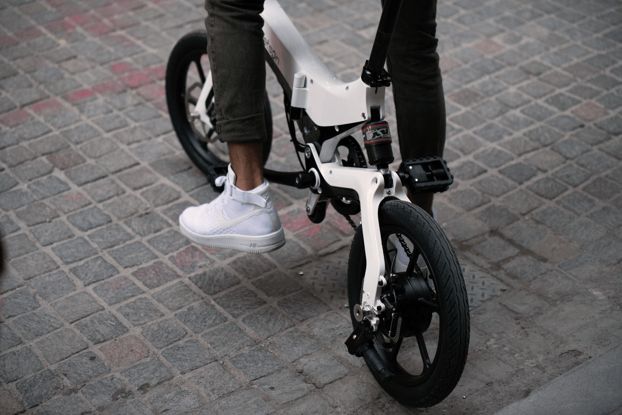 jetson metro electric folding bike