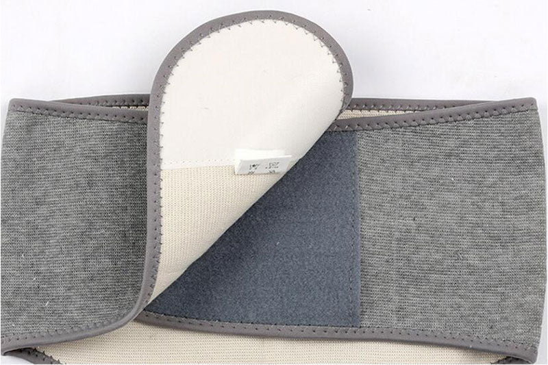 La ceinture lombaire de maintien dorsal GREY.LOMB soutient votre dos.