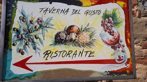 Taverna del Gusto in Deruta serves delicious, typically Umbrian food.
