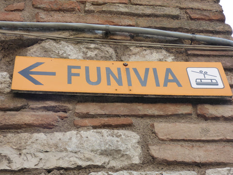Gubbio Funivia sign