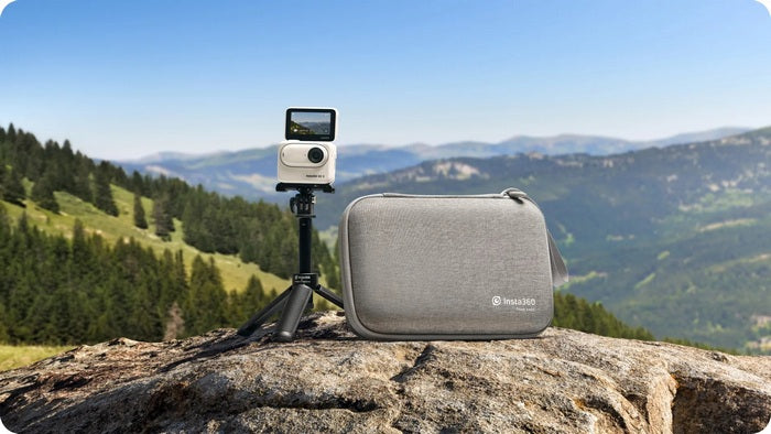 Insta360 GO 3 Carry Case Outdoor view