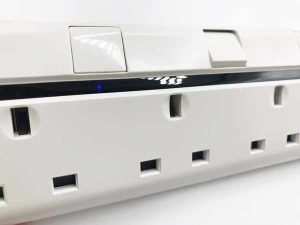 GadgetiCloud Lexuma 辣數碼 XStrip UK Surge Protector with USB Unbox take close look