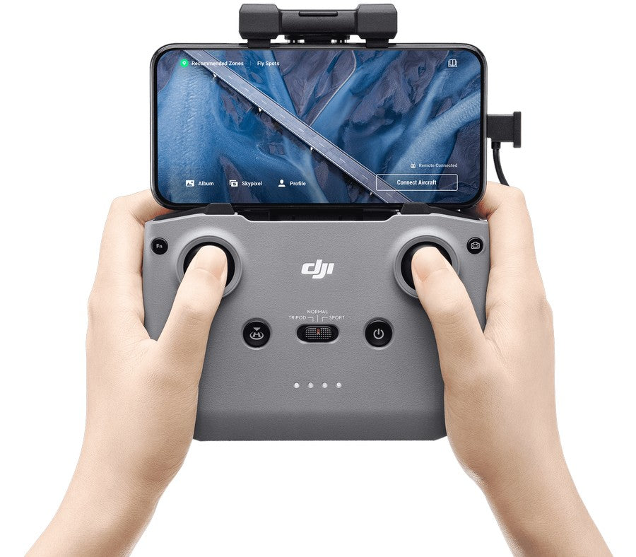 dji-mavic-air-2-fly-more-combo-drone-content-feature-12-remote