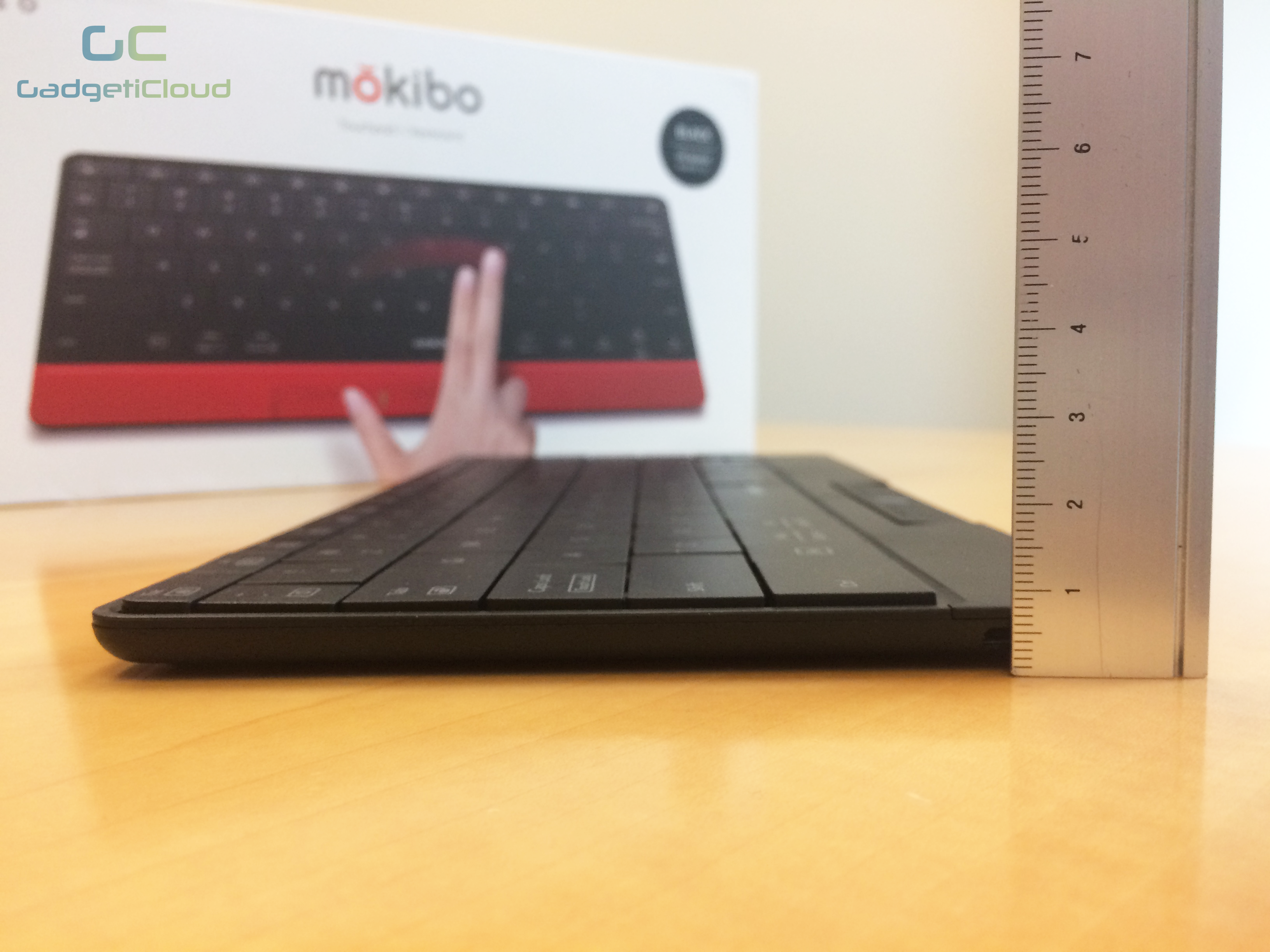 lexuma-mokibo-touchpad-keyboard-bluetooth-wireless-switch-instantly-black-thickness-75mm