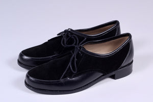 Early 1950s inspired everyday Oxford shoe - black - Barbara