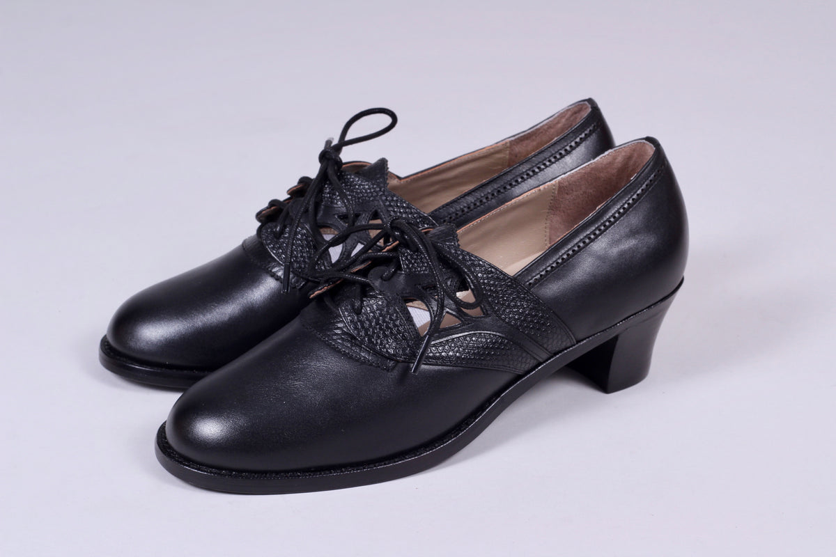 30s black vintage walking shoes with leather – memery