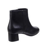 total motion novalie bootie 2