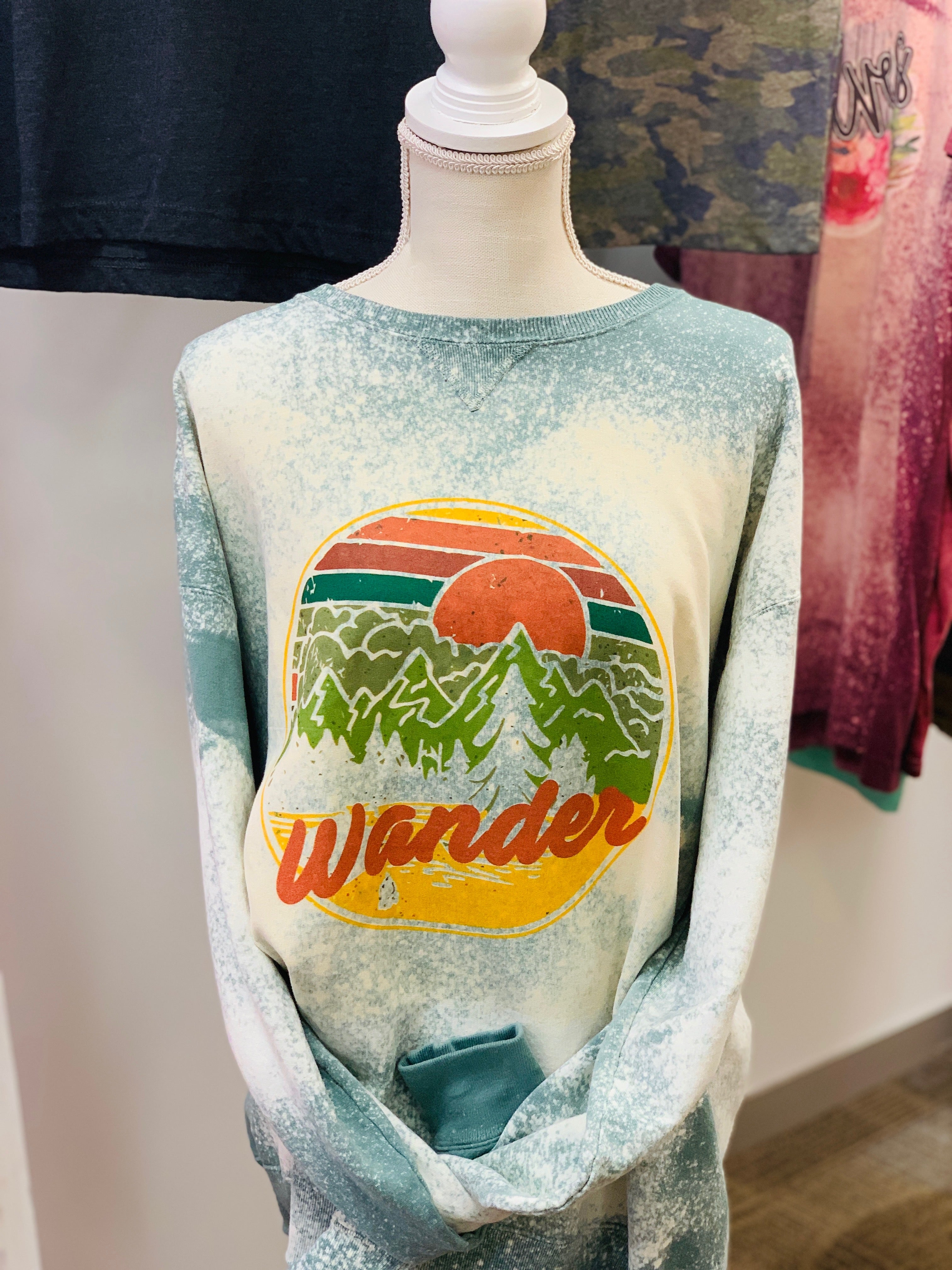 Wander Bleached Sweatshirt