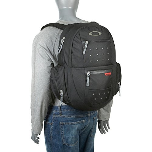 oakley arsenal backpack