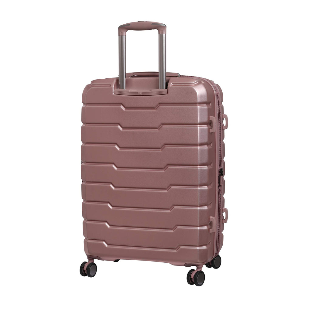 it luggage 21.5