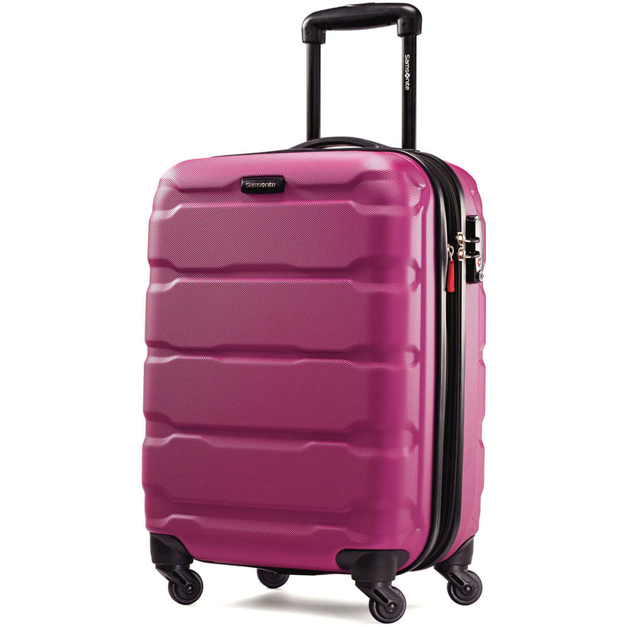 Samsonite Omni PC 20in Spinner Carry On