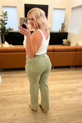 Emily High Rise Cool Denim Pull On Capri Jeans – Payton & Piper
