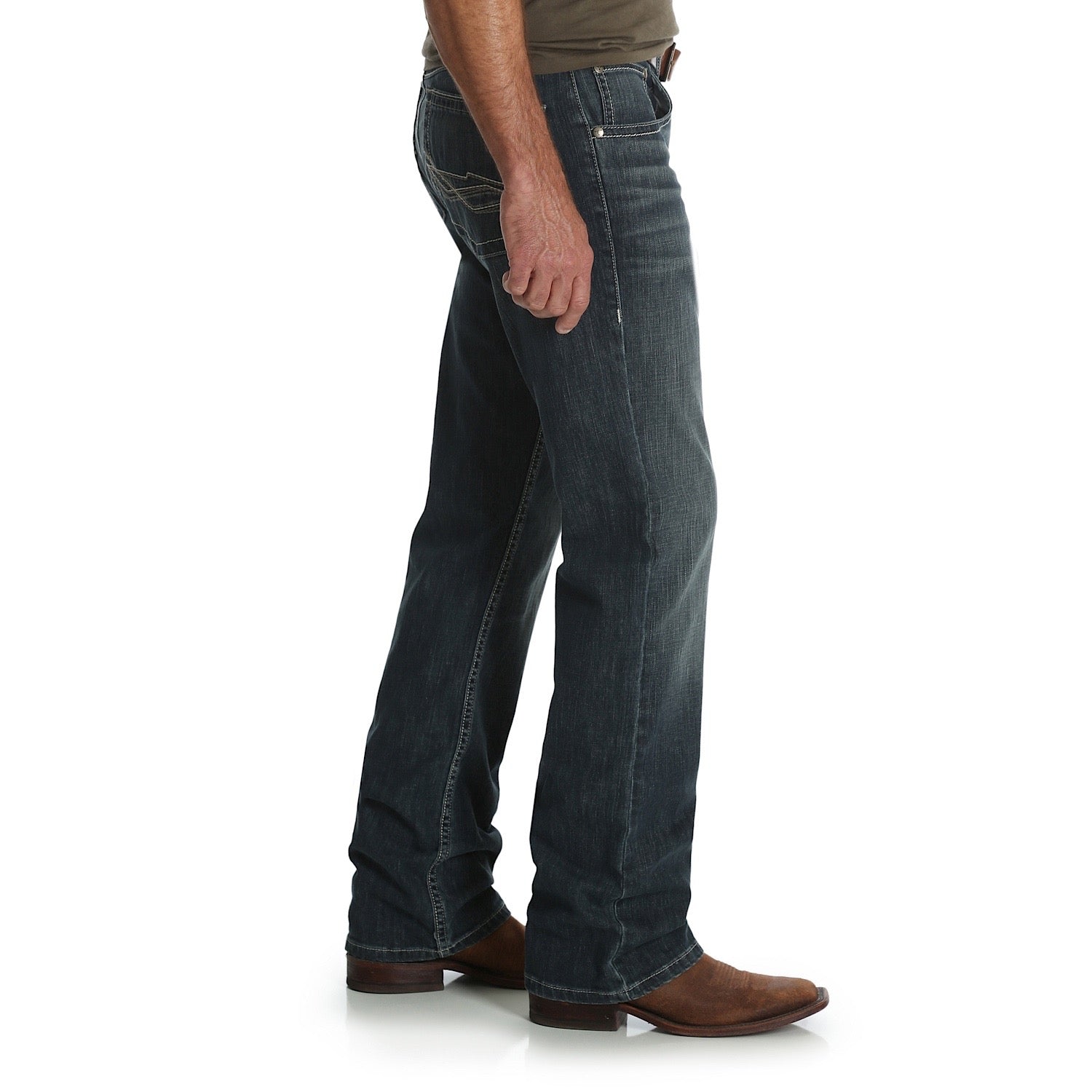 Buy Wrangler Mens 20X Vintage Boot Cut Jean 34