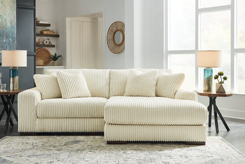 Lindyn Ivory Sectional