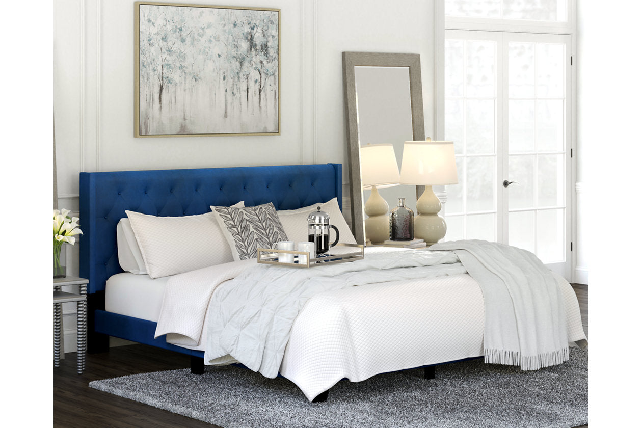 blue upholstered bed ideas