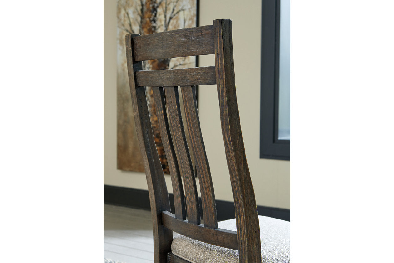 wyndahl dining room chair