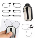 óculos dobrável que é um chaveiro. totalmente maleável, o óculos de grau se dobra ao mmeio e pode ser guardado dentro do case que é um chaveiro.