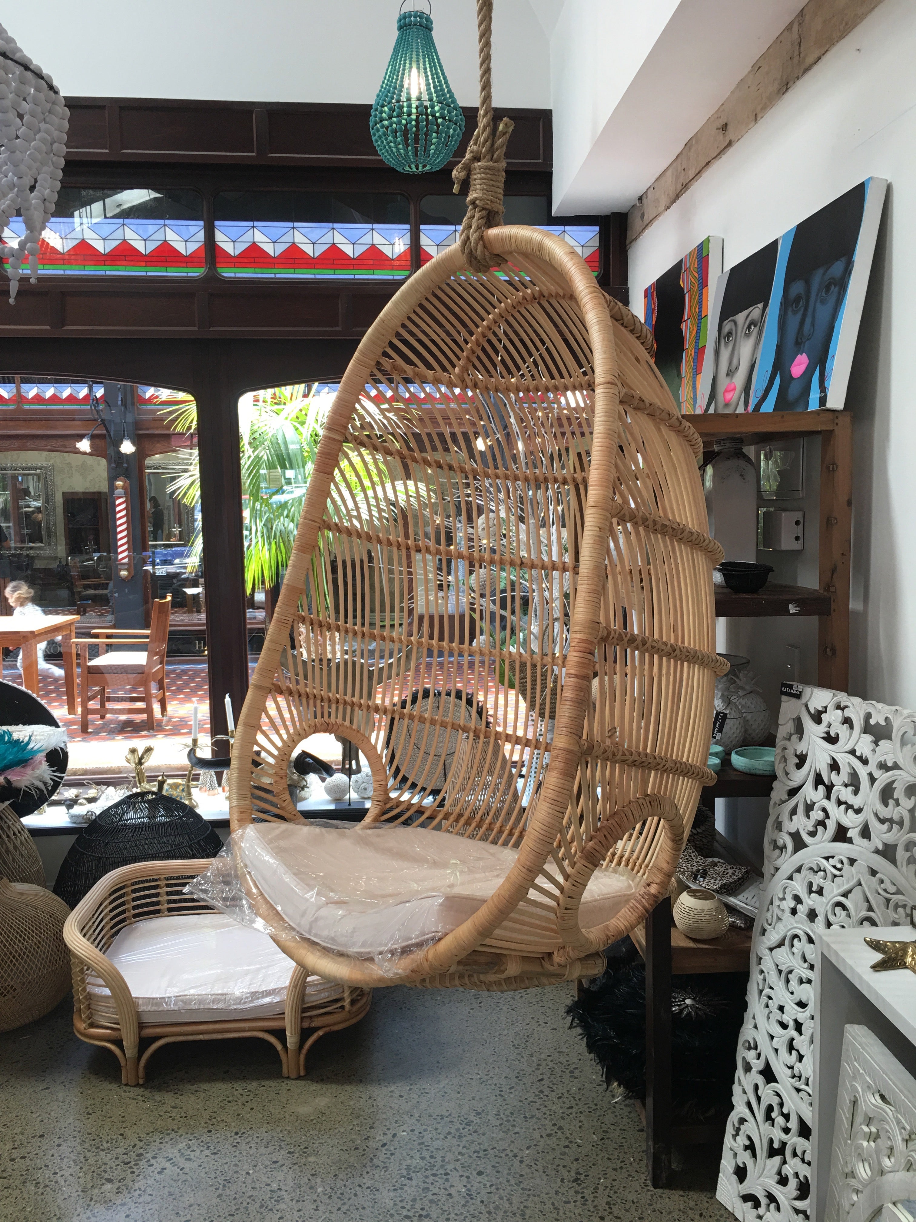 rattan hanging egg chair