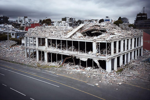 building destroyed from earthquake