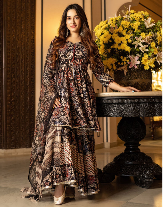 Buy Magenta Sequins Work Georgete Party Sharara Suit from Ethnic Plus