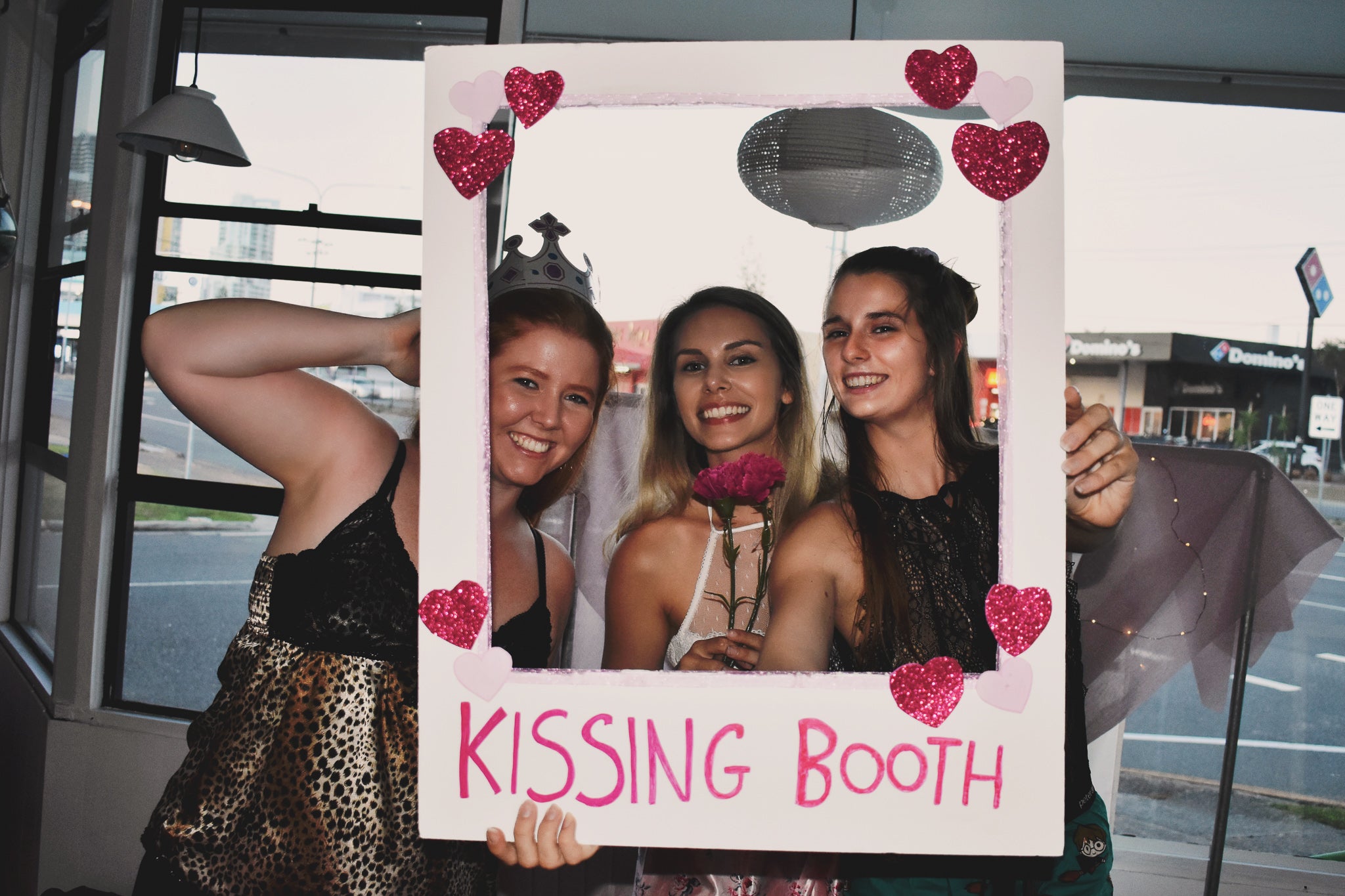 kissing booth valentine's party games