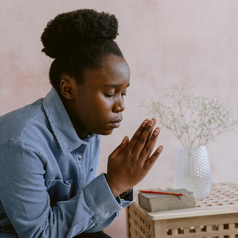 img of someone praying