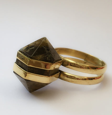 Smoky Quartz double point ring | boho jewellery | crystal ring from ethical brand Forage Design 