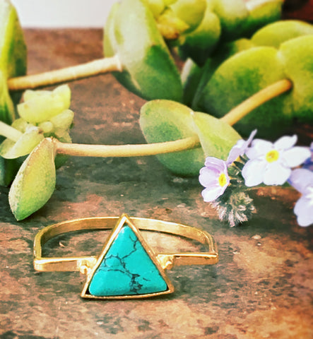 Triangular Turquoise Ring from Forage Boheemi collection | international women’s day, happy international women’s day, mother nature | silver jewellery, mother earth, powerful women, 