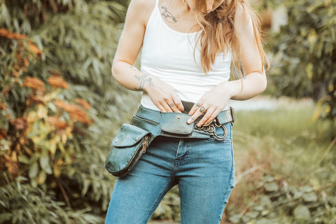 pocket belt, functional pockets, stylish accessories, women's fashion, practical solutions