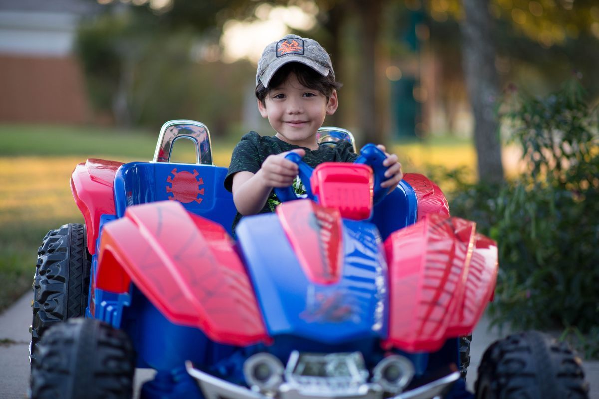 kid trax spiderman dune buggy