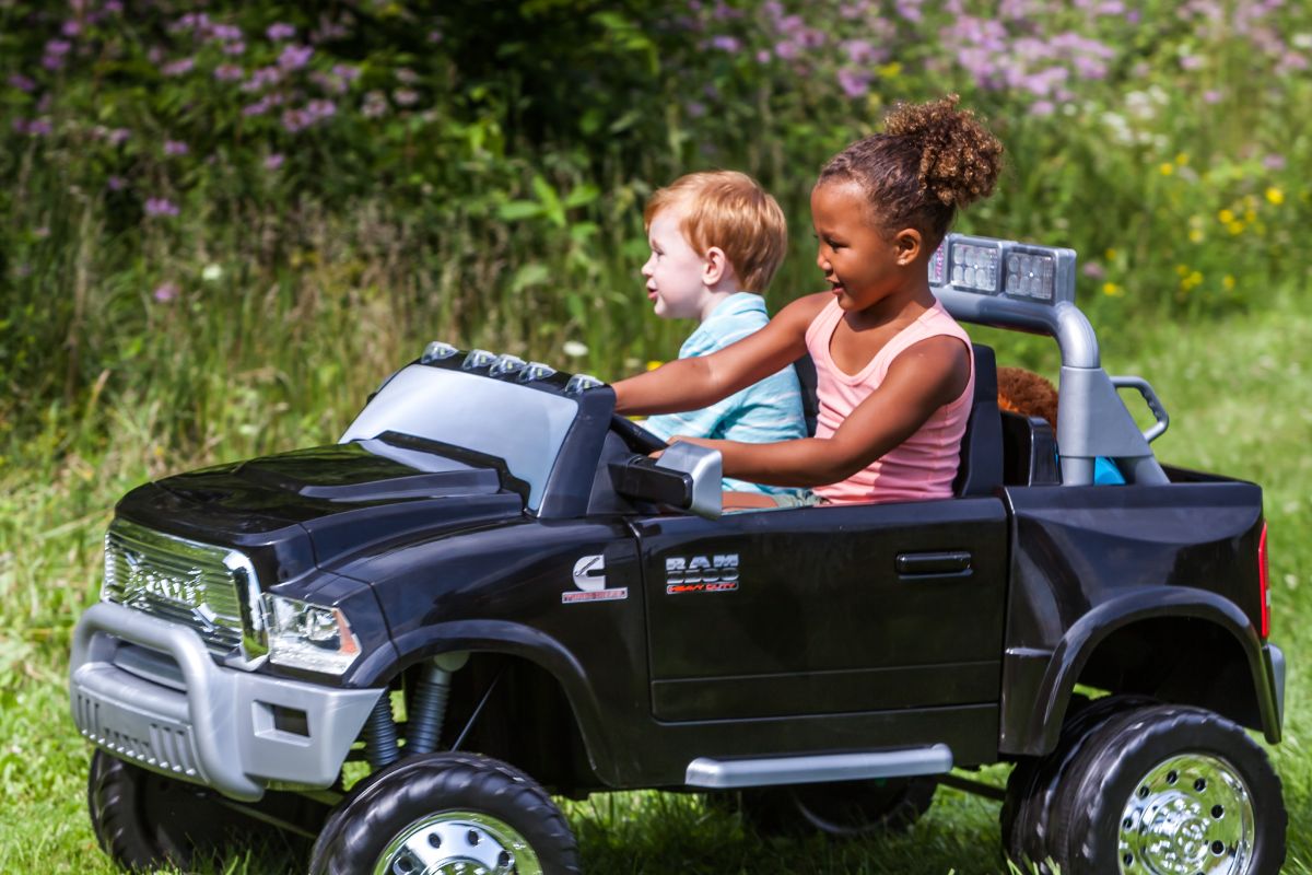 power wheels dually