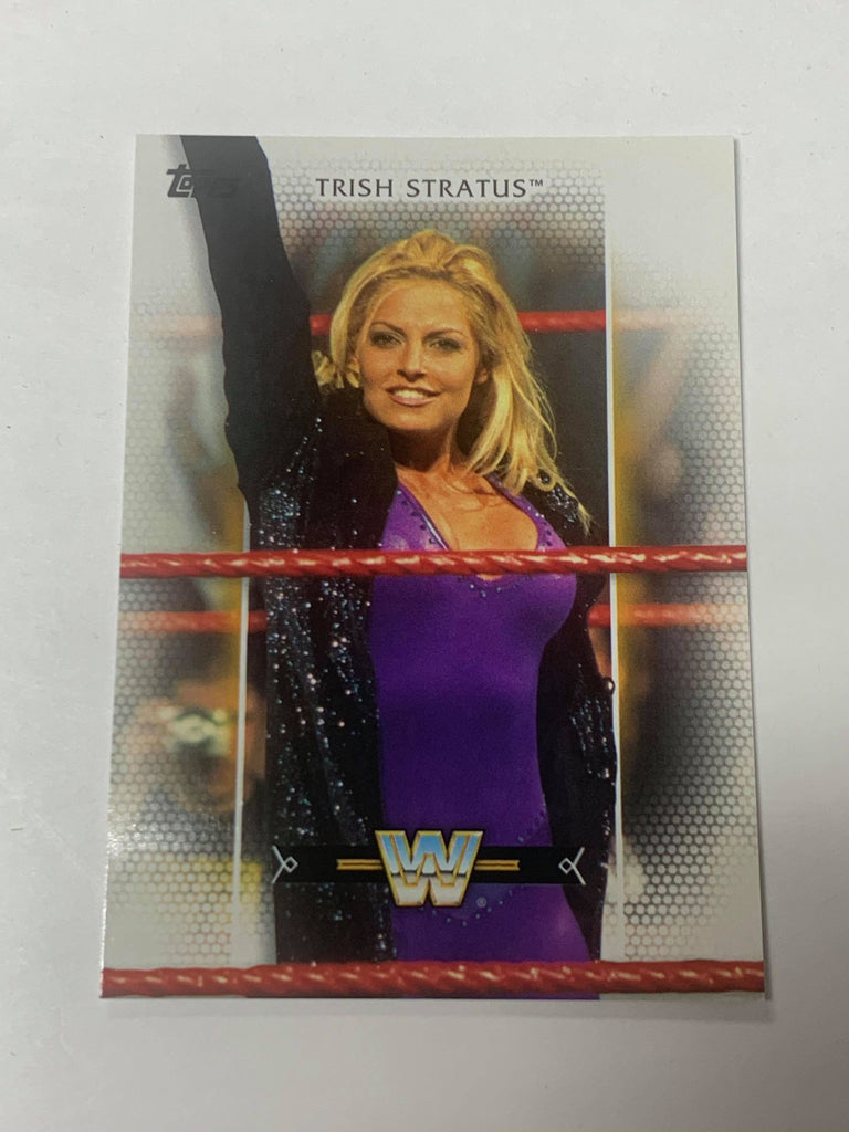 Trish Stratus 2017 Topps WWE Legend Card #R-42 – The Wrestling Universe