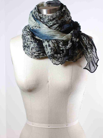 How to Tie a Scarf: Double Wrap Neck Knot