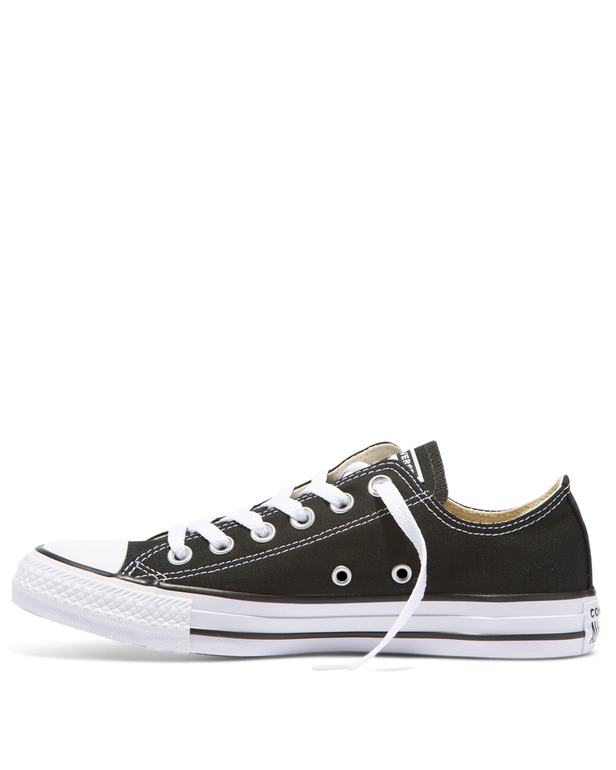 black classic converse low top