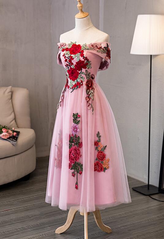 beautiful dresses for wedding party