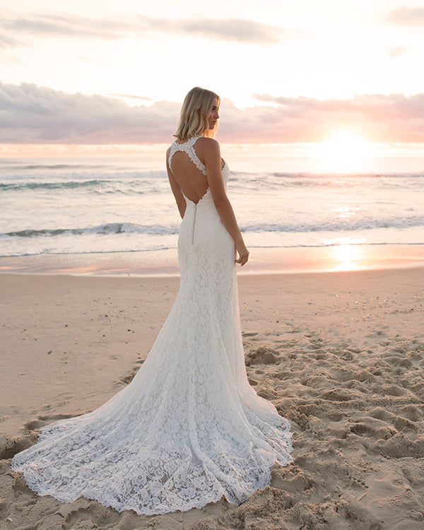 2018 Summer Beach Wedding Dresses Mermaid Open Back Simple Lace