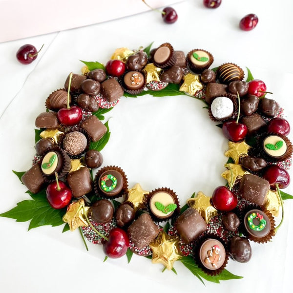 DIY chocolate wreath
