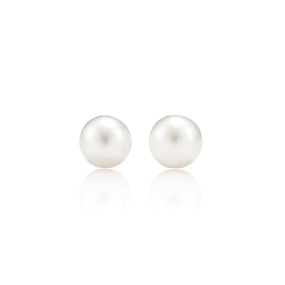 Classic white pearl stud earrings