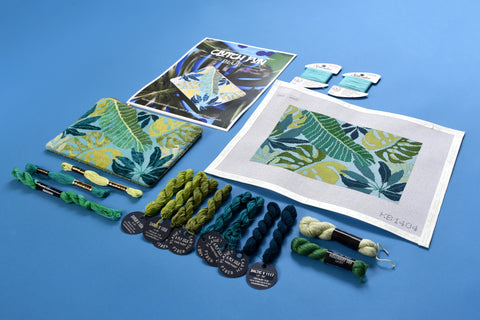 Blue Banana Palm Clutch kit contents