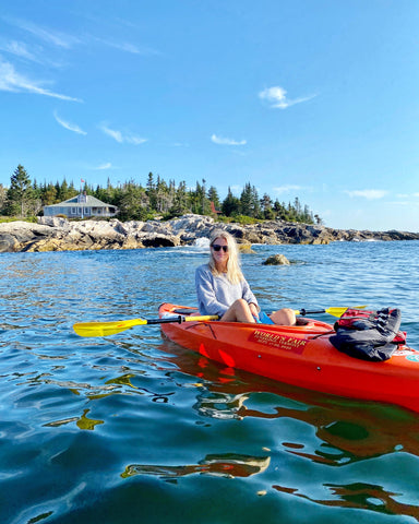 Kelly from Alice and Blue kayaking