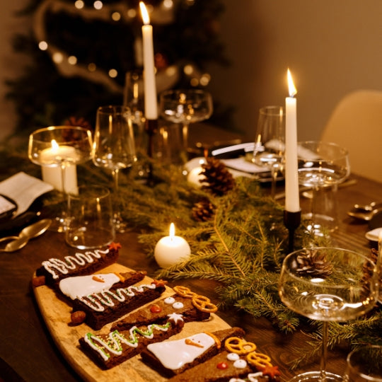 Autumn home table