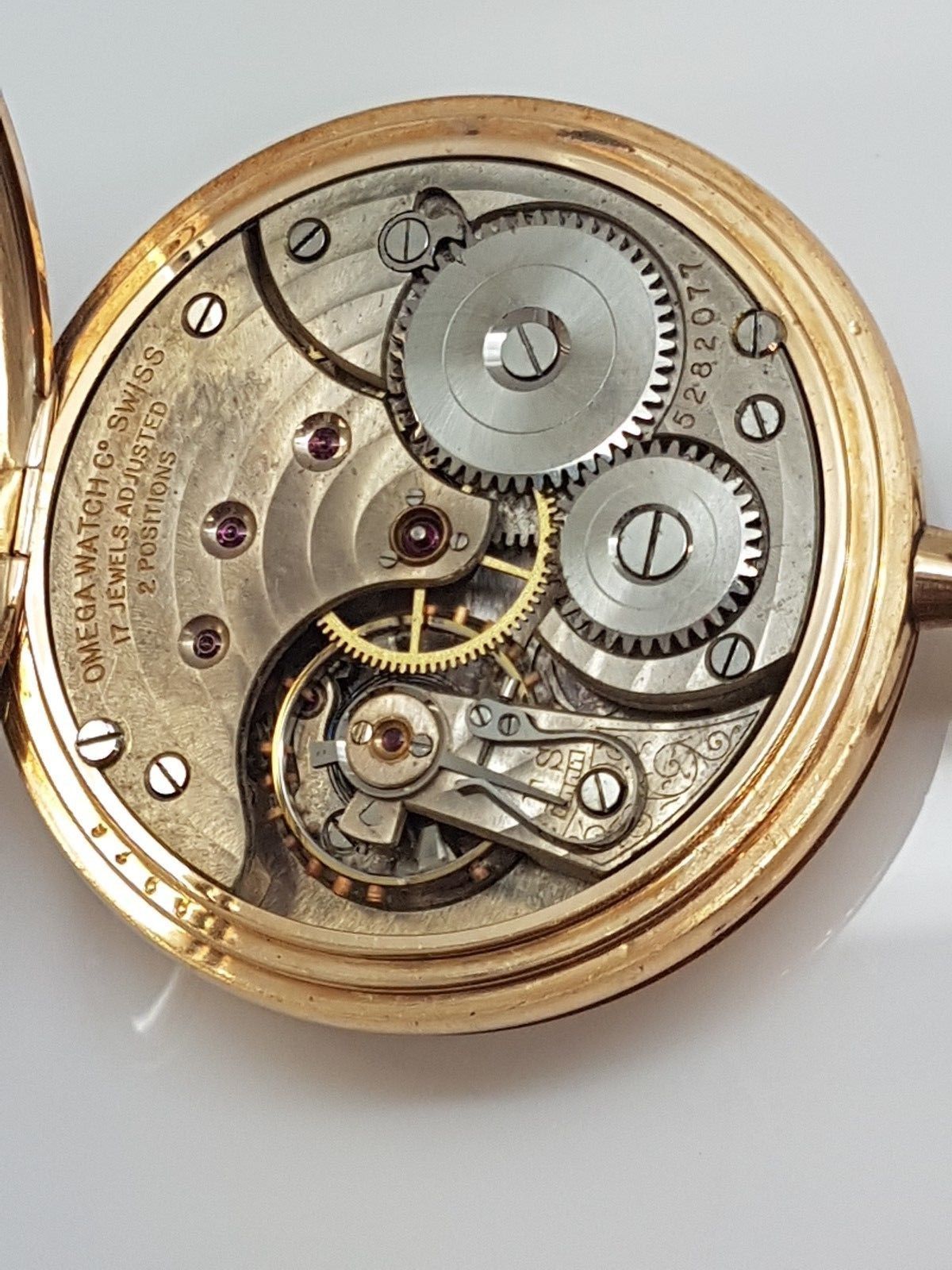 omega 17 jewel movement