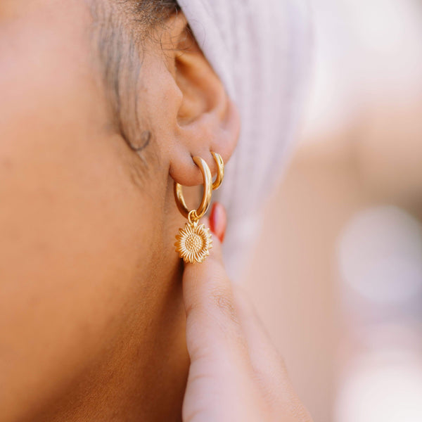 Crescent Hoop Earrings | Nominal