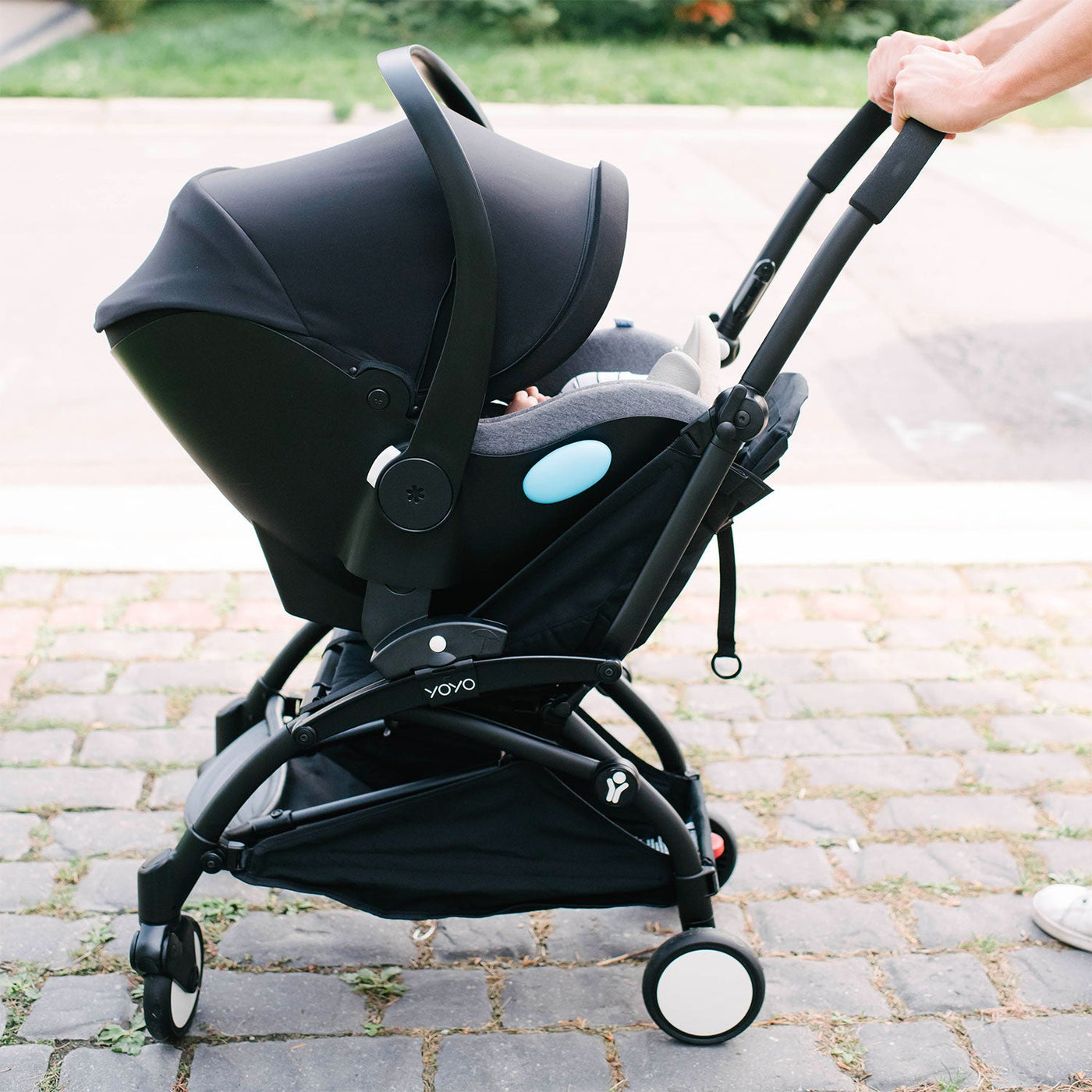 clek liing infant car seat