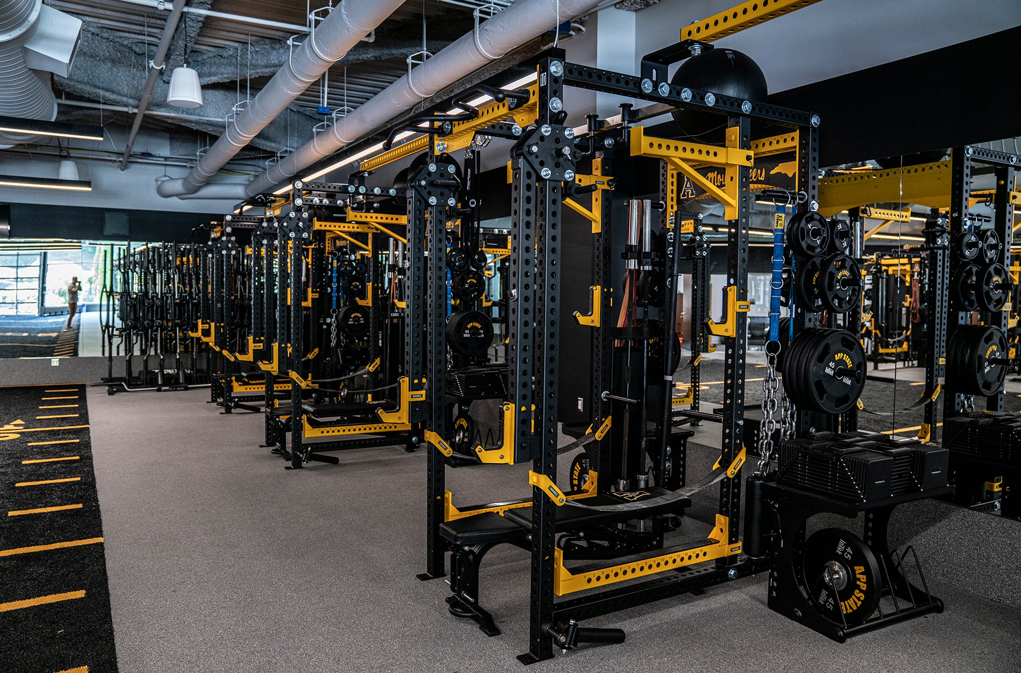 app state weight room